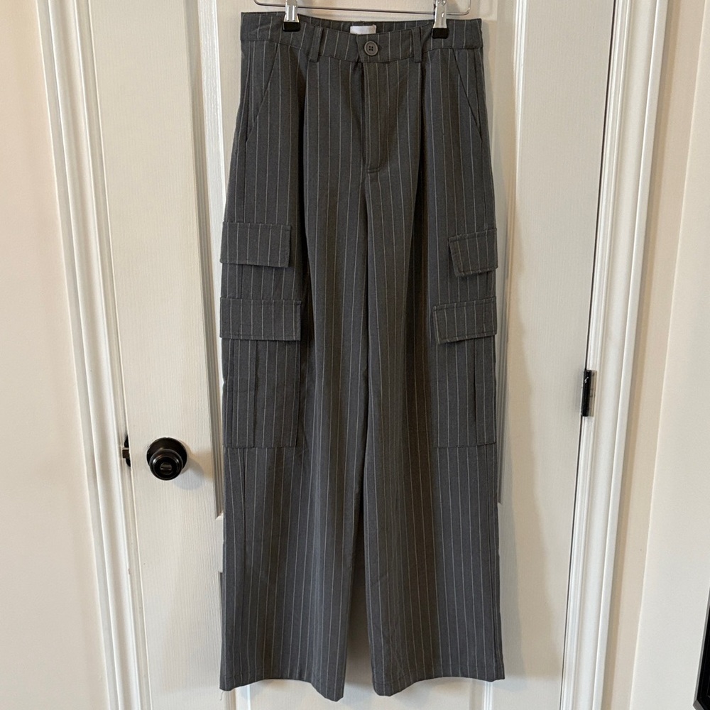 Chic Gray Striped Wide Leg Pants